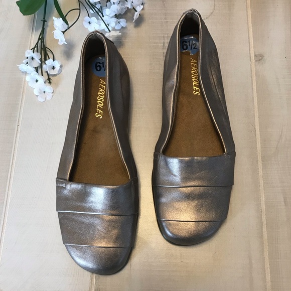 aerosoles silver shoes